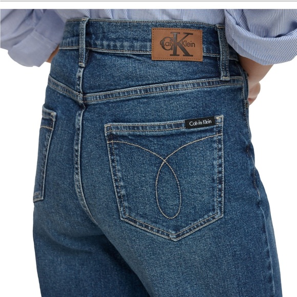 Calvin Klein Ladies Straight Jean - Picture 6 of 7